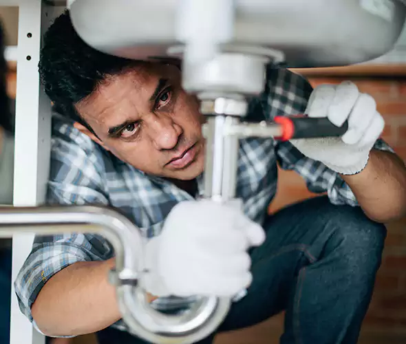 Expert Plumber for Water Line Repair in Lindenhurst, NY: Schedule Affordable Water Line Repair Services with Us