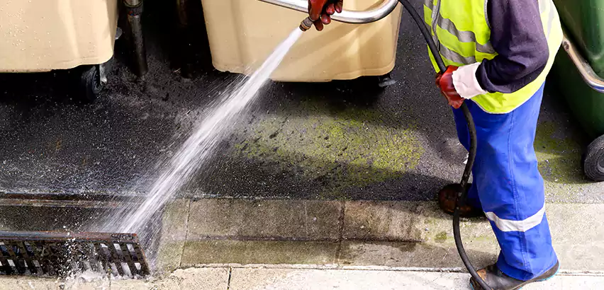Jet Drain Cleaning in Lindenhurst