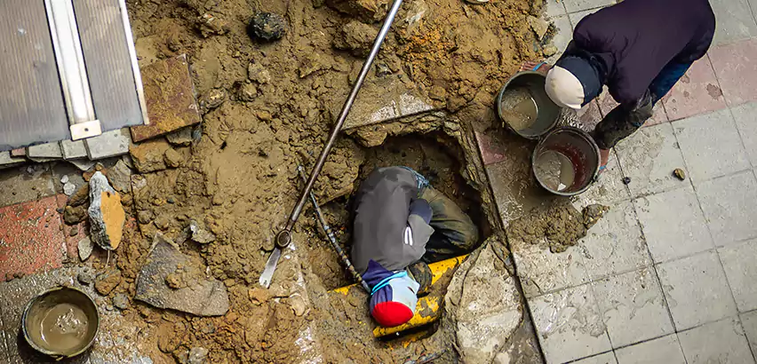 Professional Trenchless Pipe Repair Services in Lindenhurst, NY.